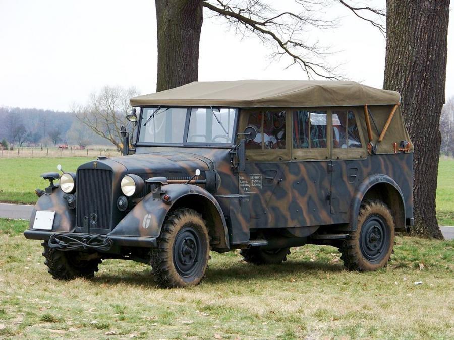  Horch 901 (Kfz.15) 1937 года  (фото 4 из 5)